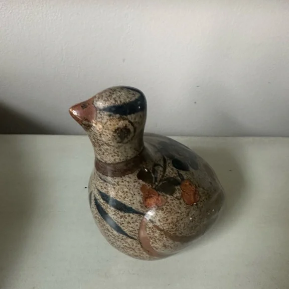 Tonala Mexican pottery bird hand painted - Picture 3 of 10
